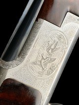 BELGIAN BROWNING (FN) SUPERPOSED
-- GRADE B125C
- GAME SCENE ENGRAVED
BY A. POES
- BEAUTIFUL WOOD - 1 of 16