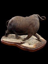 BEAUTIFUL - MOPHO GONDE - CAPE BUFFALO - LEADWOOD CARVED SCULPTURE - 5 of 9