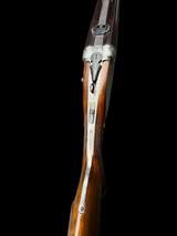 CLASSIC
-
HOLLAND & HOLLAND
- ROYAL HAMMERLESS EJECTOR
- 375 H&H BELTED - DOUBLE RIFLE - 1923 - 9 of 20
