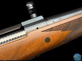 MINT 2005 REMINGTON 700 CDL - 7mm REM MAG - 26" - 1" LEUPOLD RINGS - 11 of 19