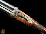DELUXE WESTLEY RICHARDS SIDELOCK 20 BORE - K. THOMAS GOLD ENGRAVED - CASED - 4 of 20