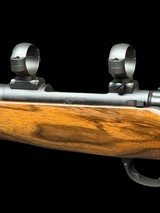 KIMBER
-- 84M -
SELECT GRADE
- FANCY FRENCH WALNUT
- 243 WIN
-
30MM RINGS
-- THREADED BBL
- MINT - 2 of 14