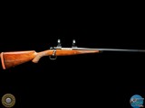 BEAUITFUL MAG ITALY DELUXE BOLT RIFLE 9.3X62 - DAKOTA ACTION - 30mm TALLEY QD RINGS - SABATTI ENGRAVED - 14 of 20