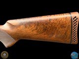 MIROKU MK38 TRAP GRADE V - 12 GA 30" IM/FULL - DELUXE WOOD - HIGH COMB - Image 4 of 20