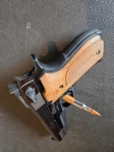 Smith & Wesson Pistols - Performance Center - Model 952-1 - 5 of 8