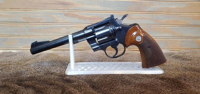 Colt Officers Model Match, .22 Long Rifle, 6