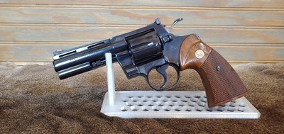 Colt Python, Manf. 1978, .357 Magnum, Blued, 4