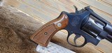 Smith & Wesson Model 28-2  Smith & Wesson Model 28-2