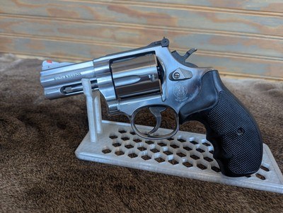 Smith & Wesson Model 696-1, 44 Special, 3