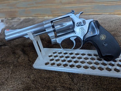 Smith & Wesson Model 63-3, 22 Long Rifle, 4