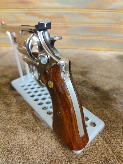 Smith & Wesson Model 29-3, Nickel 44 Magnum, 6