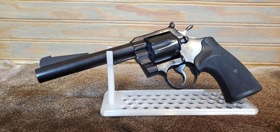 Colt Officers Model Special, 38 Special, 6