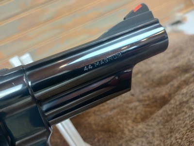 Smith & Wesson Model 29-2, Blued, 44 Magnum, 4