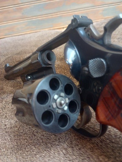 Smith & Wesson Model 27-2, 357 Magnum, 6
