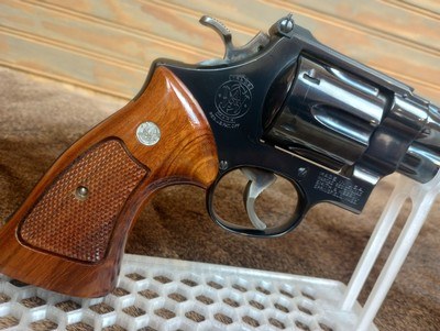 Smith & Wesson Model 27-2, 357 Magnum, 6