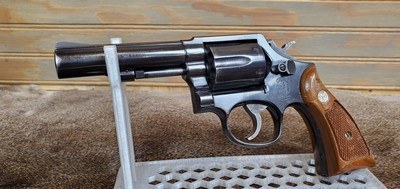 Smith & Wesson Model 13-3, 357 Magnum, 4
