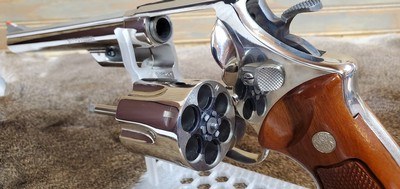 Smith & Wesson Model 29-2 Nickel, 44 Magnum, 8 1/2