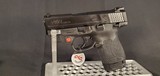 Smith & Wesson Shield 9 m2.0, 9mm, Red CT Laser, EDC Kit (Knife + Flashlight) LNIB - 3 of 8