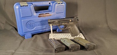 Smith & Wesson, M&P 45, 4