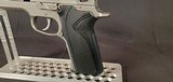 Smith & Wesson Model 4006, 40 S&W, 4