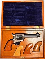 Colt 1873 SAA
1883/1886 1st gen/2nd gen