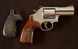 Smith and Wesson 686 Plus - 5 of 15