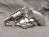 Pre-Owned - Smith & Wesson Airweight .38 Caliber DCL55 - 2 of 5