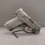 Pre-Owned - Smith & Wesson M&P Shield 2.0 - 9mm Handgun - 3 of 4
