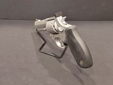 Pre-Owned - Taurus M992 Tracker .22LR Revolver - 5 of 7
