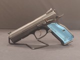 Pre-Owned - CZU Shadow 2 9mm Handgun - 3 of 8