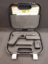 Pre-Owned - Glock G35 .40 S&W Handgun - 11 of 12