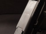 Pre-Owned - Glock G35 .40 S&W Handgun - 10 of 12