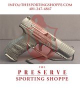 Pre-Owned - Walther PPQ .40 S&W 4.125" Handgun - 1 of 13