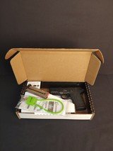 Pre-Owned - Smith & Wesson EZ Shield 9mm 3.75" Handgun - 10 of 12