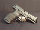 Pre-Owned - H&K VP40 SA/DA .40S&W Handgun - 2 of 12