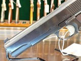 Pre-Owned - Dan Wesson Valor Semi-Automatic 9mm Handgun - 5 of 10