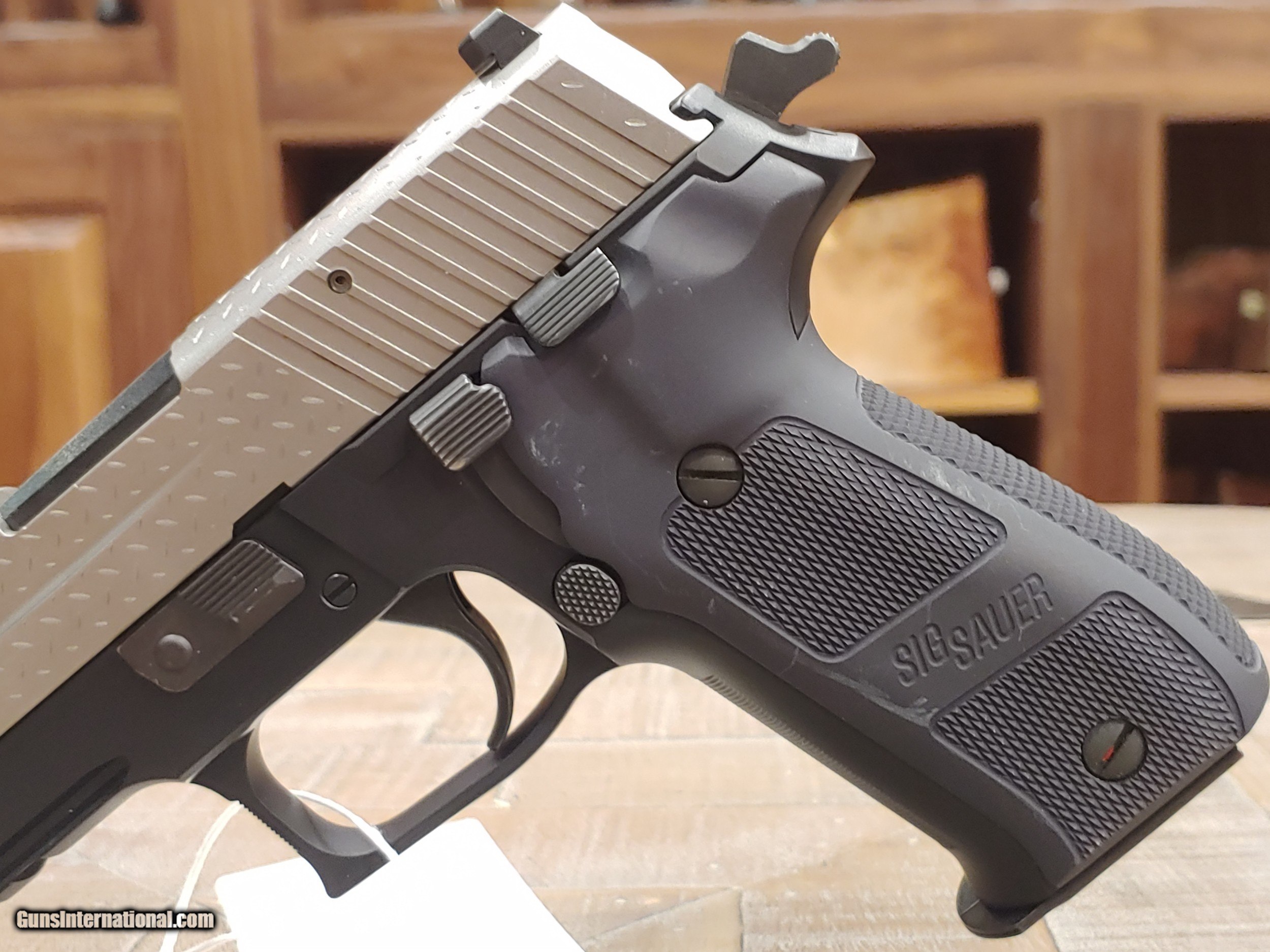 トイガン SIG SAUER P226 P226 | Rainbow Six Wiki | Fandom