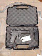 Pre-Owned - Kimber Custom LW .45 ACP 4.75" Handgun - 10 of 11