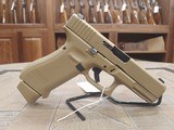 Pre-Owned - Glock G19X 9mm Coyote 4.02" Handgun - 2 of 11