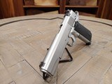 Pre Owned - Dan Wesson Valor Semi-Auto 9mm 5" Handgun - 12 of 15