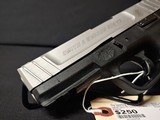 Pre-Owned - S&W SD9 VE Semi-Auto 9mm 4" Handgun - 7 of 10