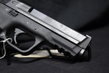 Pre-Owned - S&W M&P9 DA 9mm 4.25" Handgun - 5 of 10