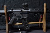 Pre-Owned - S&W M&P 15-22 Semi-Auto .22 LR 16" Rifle - 10 of 14