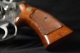 Pre-Owned - S&W 686 SA/DA .357 Magnum 4" Revolver - 7 of 12