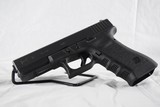 Pre-Owned - Glock 17 Gen 3 Semi-Auto 9mm 4.48" Handgun - 3 of 10
