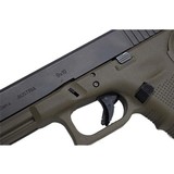 Pre-Owned - Glock G17 Gen4 Semi-Auto 9mm 4.49" Handgun ODG - 5 of 11