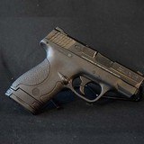 Pre-Owned - S&W M&P Shield Semi-Auto 9mm 3.15" handgun - 3 of 9