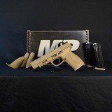 Pre-Owned - Smith & Wesson M&P9 M2.0 Semi-Auto 9mm 5" Handgun FDE - 1 of 10