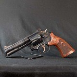 Pre-Owned - Smith & Wesson M586-8 SA/DA .357 Magnum 4" Revolver - 2 of 10