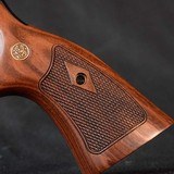 Pre-Owned - Smith & Wesson M586-8 SA/DA .357 Magnum 4" Revolver - 7 of 10